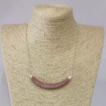 Collar rizado rosa palo